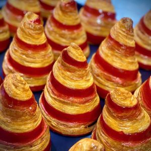 B&aacute;nh croissant c&acirc;y th&ocirc;ng BNSG 60g