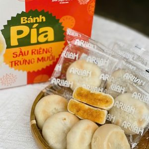 B&aacute;nh p&iacute;a sầu ri&ecirc;ng trứng muối ARILAH 300G